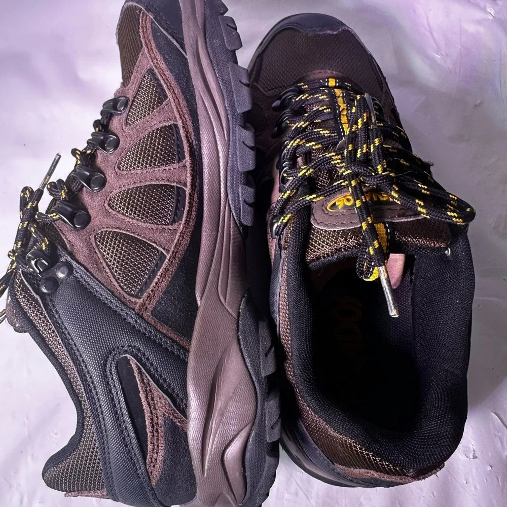 Nevados Brown and Black Men's Boat Shoes